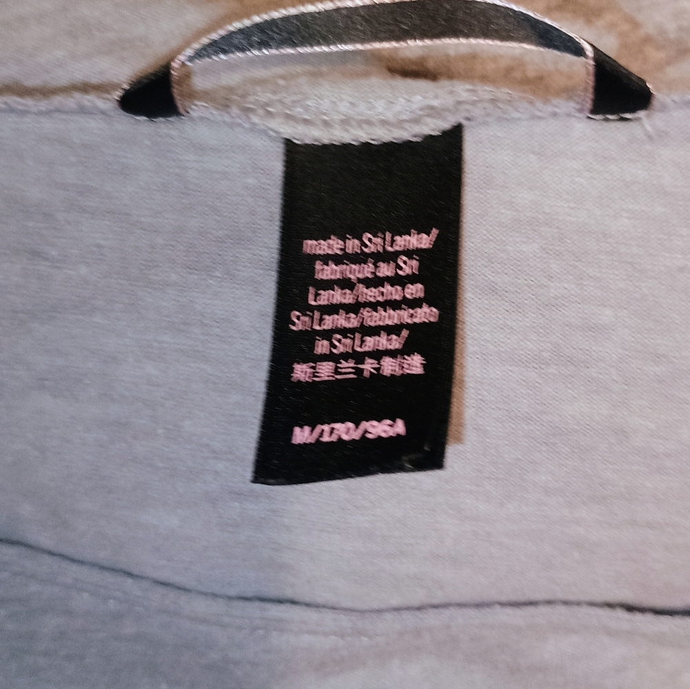 VS Pink Bundle Of 5 Sz Medium Gray Hoodies/ Sweatshirts - Picture 3 of 15